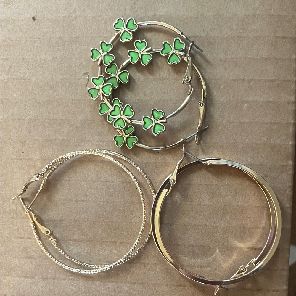 Women’s Gold Hoop Earrings- 3 Set